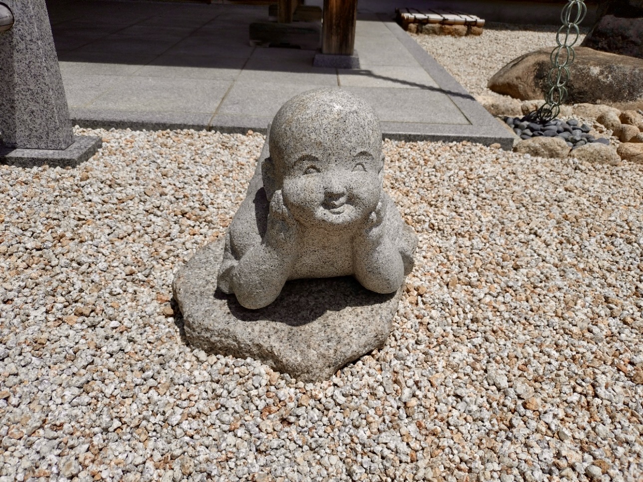 境内のわらべ地蔵
