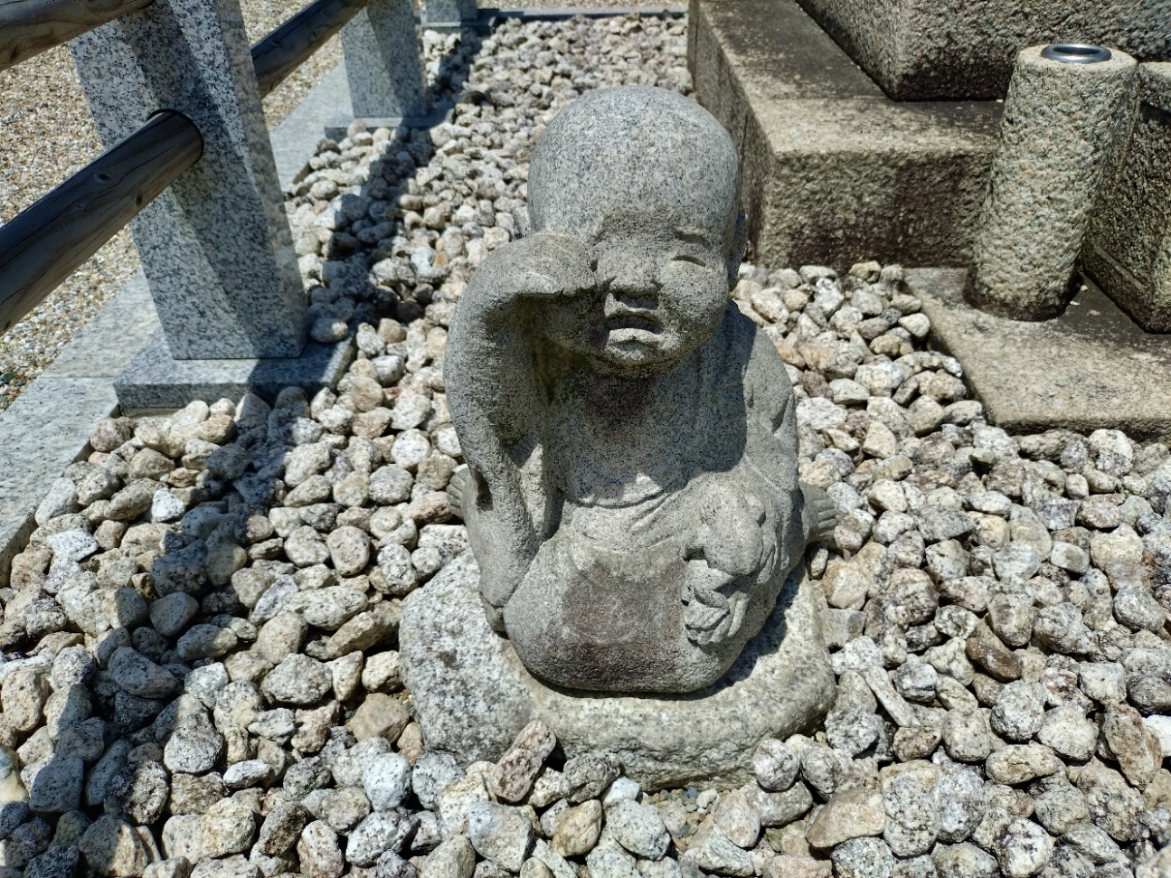 境内のわらべ地蔵