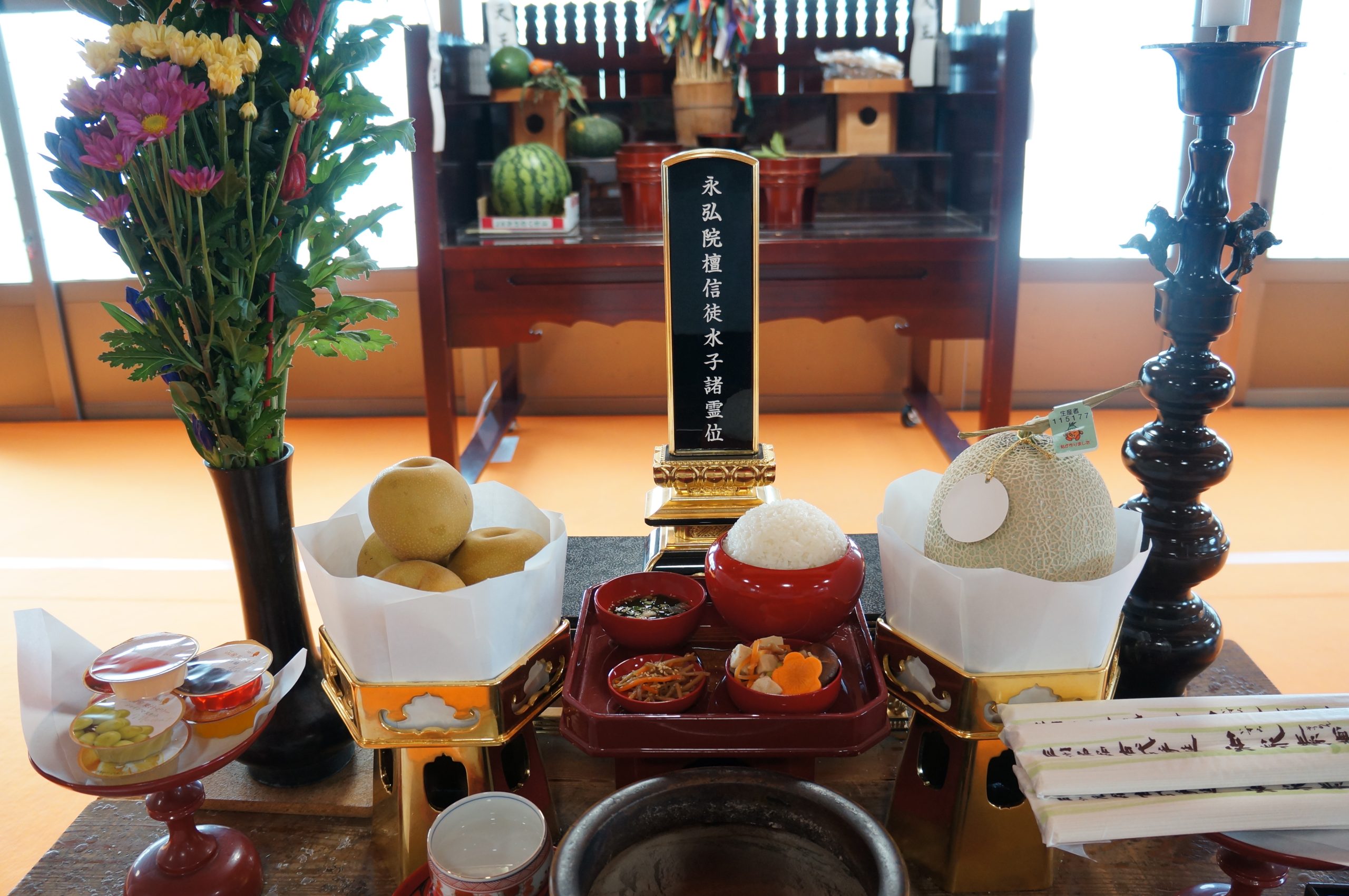 地蔵盆の水子供養の荘厳